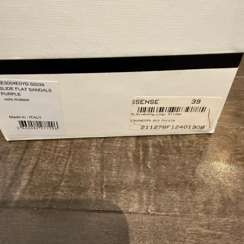 Givenchy Purple Slides - Picture 3 of 3